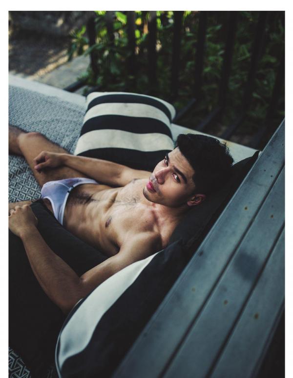 1000miles-Magazine--Vol.1---Nick-Ittipat