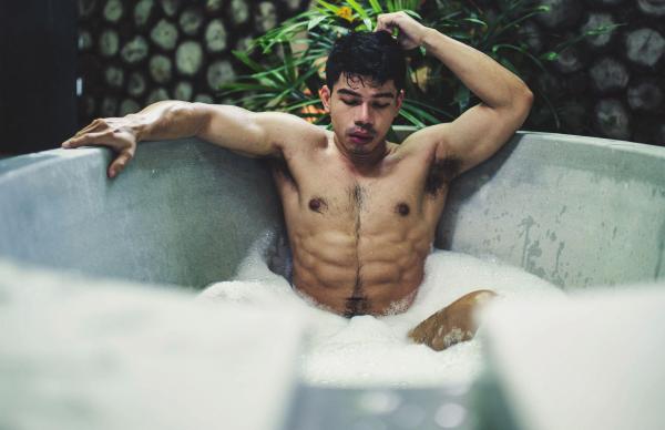 1000miles-Magazine--Vol.1---Nick-Ittipat