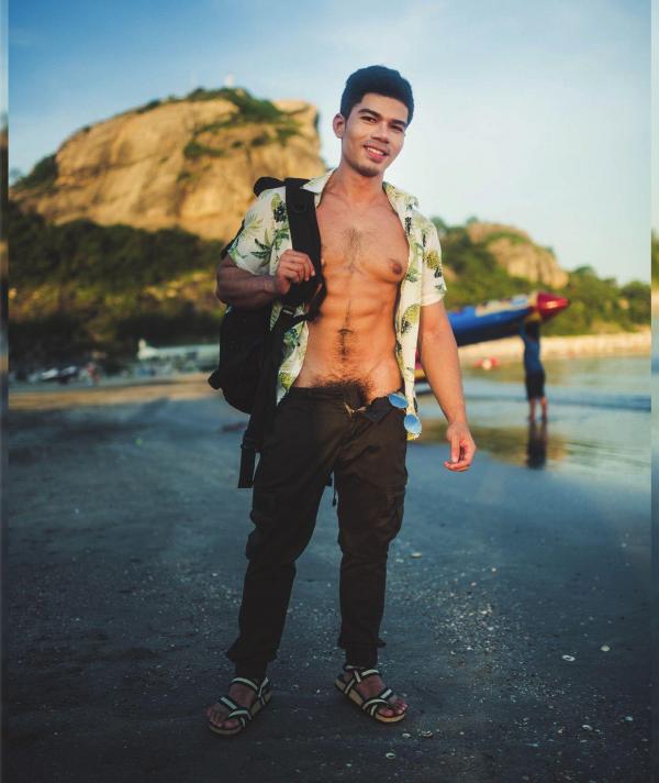 1000miles-Magazine--Vol.1---Nick-Ittipat