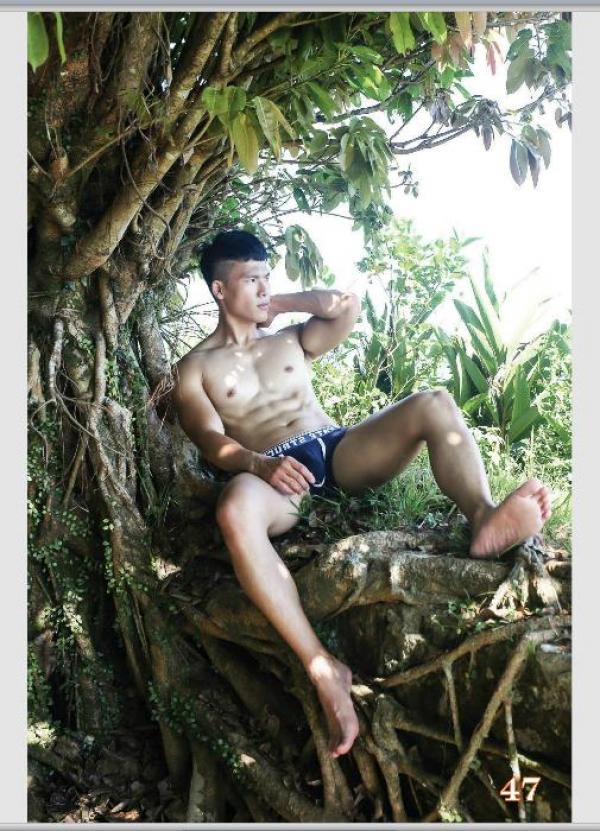 @MAN-07--Taiwan’s-Strong-Man