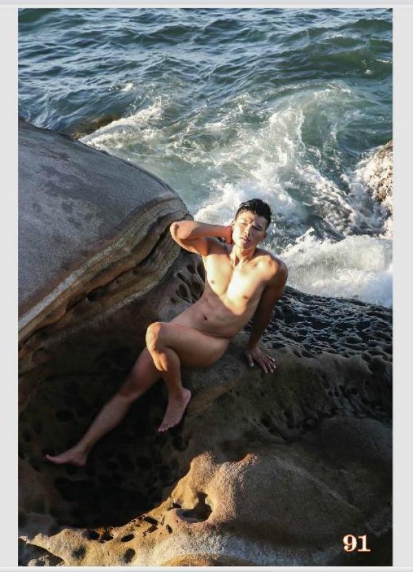 @MAN-07--Taiwan’s-Strong-Man