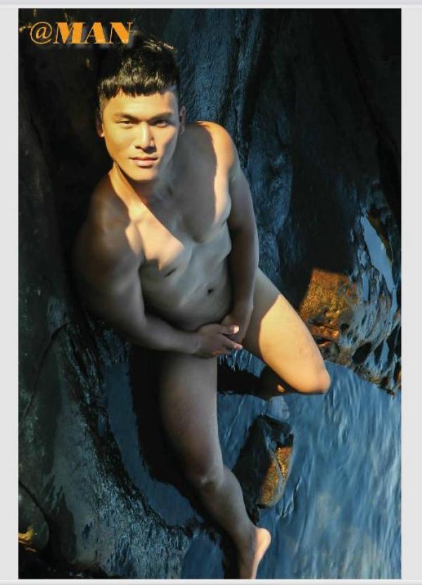 @MAN-07--Taiwan’s-Strong-Man