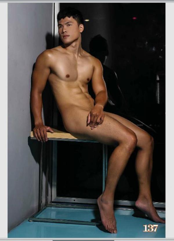 @MAN-07--Taiwan’s-Strong-Man