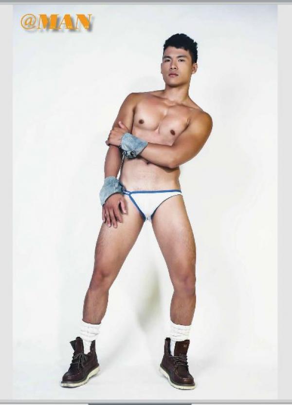 @MAN-07--Taiwan’s-Strong-Man