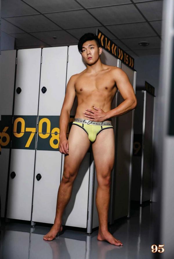 @MAN-08--Taiwan’s-Strong-Man