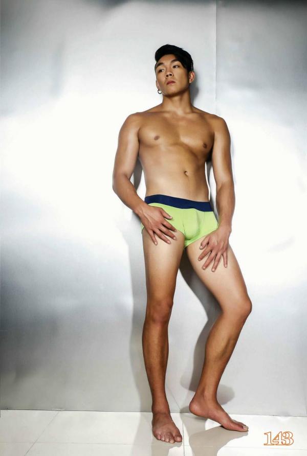 @MAN-08--Taiwan’s-Strong-Man