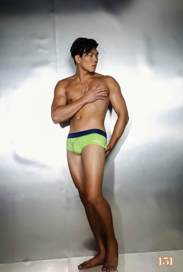 @MAN-08--Taiwan’s-Strong-Man