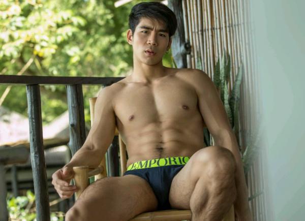 AVENUE-02--Earl-Nontapak