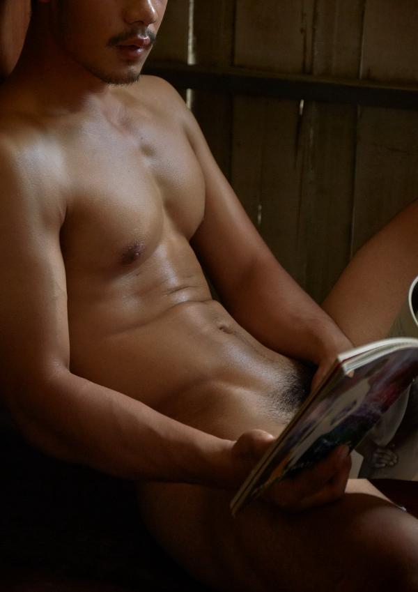 AWAKE-Issue-05--Bank