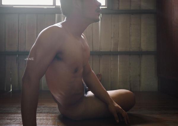 AWAKE-Issue-05--Bank