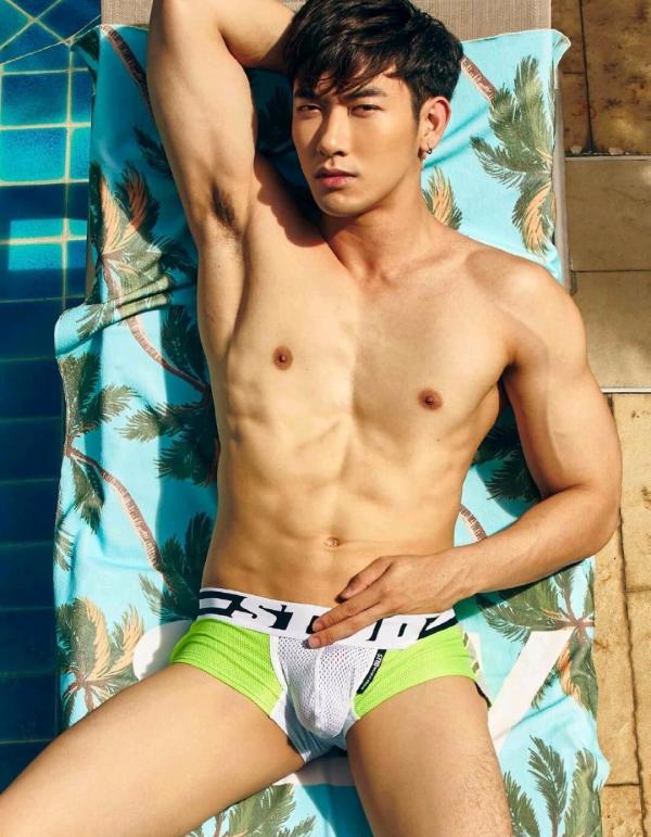 AWESOME--Issue-3---Cartoon