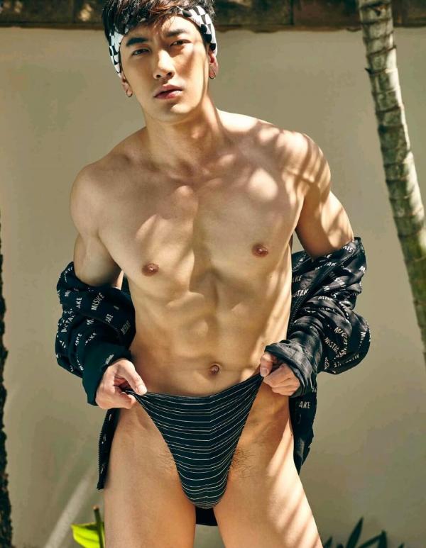 AWESOME--Issue-3---Cartoon