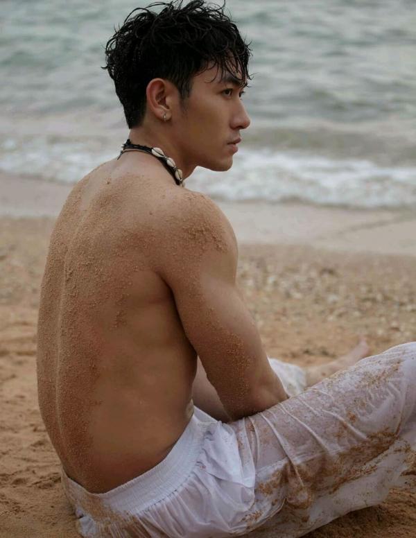 AWESOME--Issue-3---Cartoon