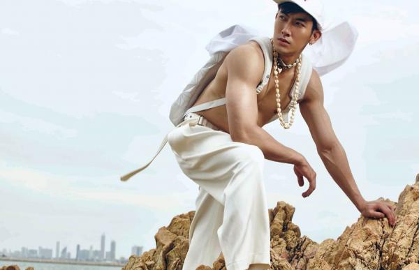 AWESOME--Issue-3---Cartoon