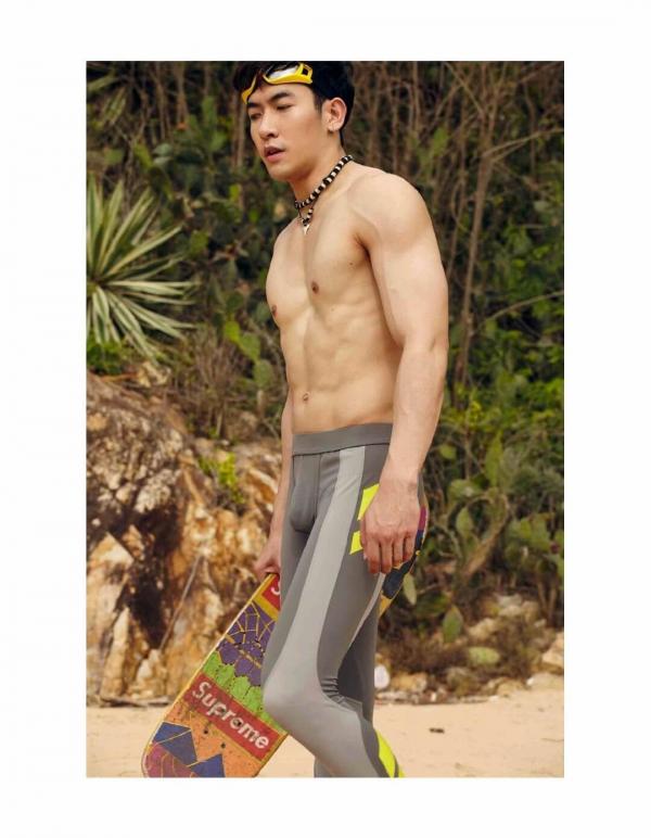 AWESOME--Issue-3---Cartoon