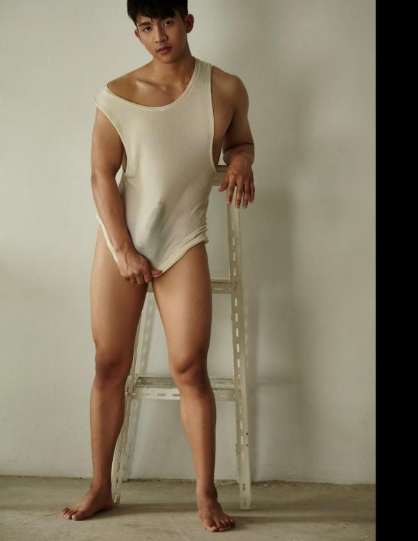 AWESOME-MEN-2--Gun-Nakarin--EbookVideo-