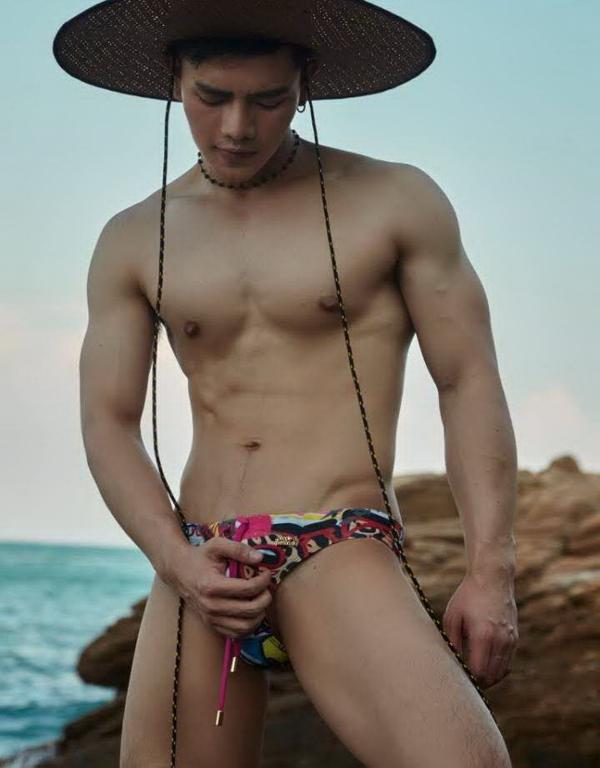 AWESOME-MEN-6--BoN-NalueMit