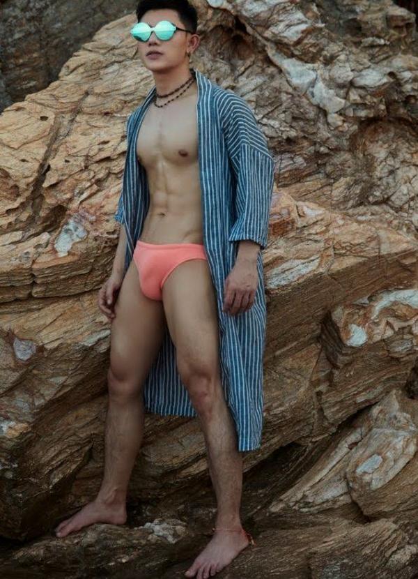 AWESOME-MEN-6--BoN-NalueMit