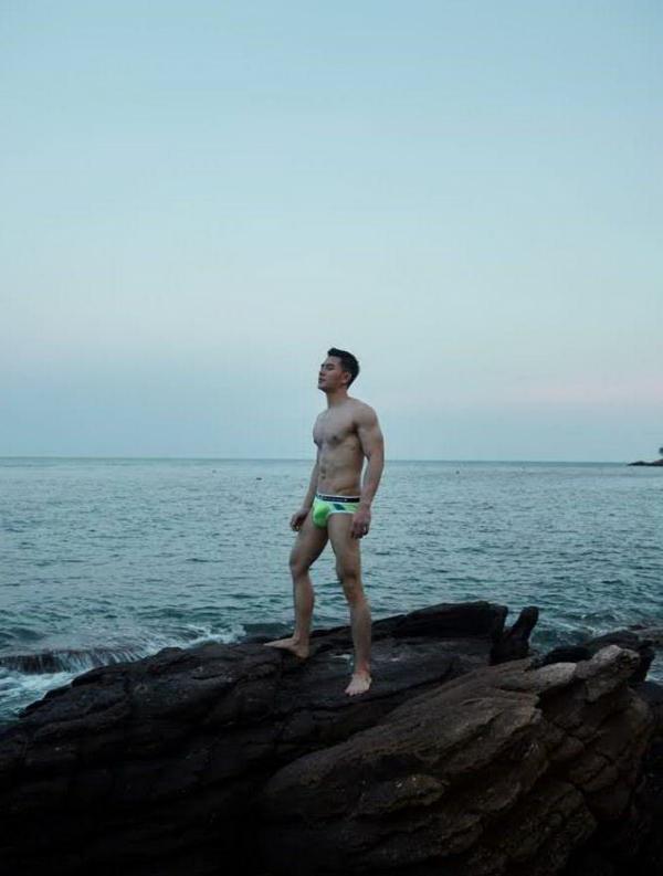 AWESOME-MEN-6--BoN-NalueMit