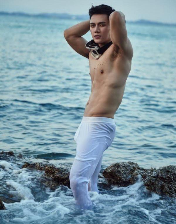 AWESOME-MEN-6--BoN-NalueMit