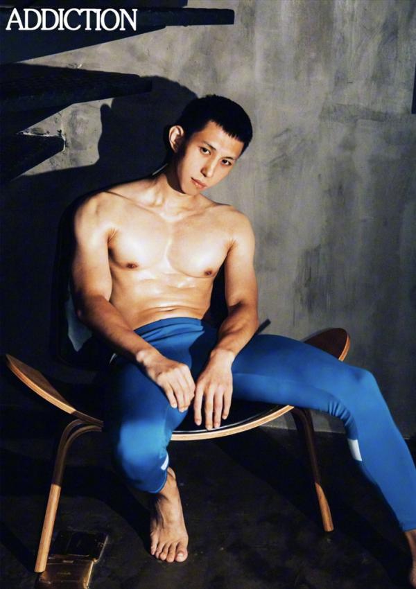 Addiction-04A-–-Evening-Sports