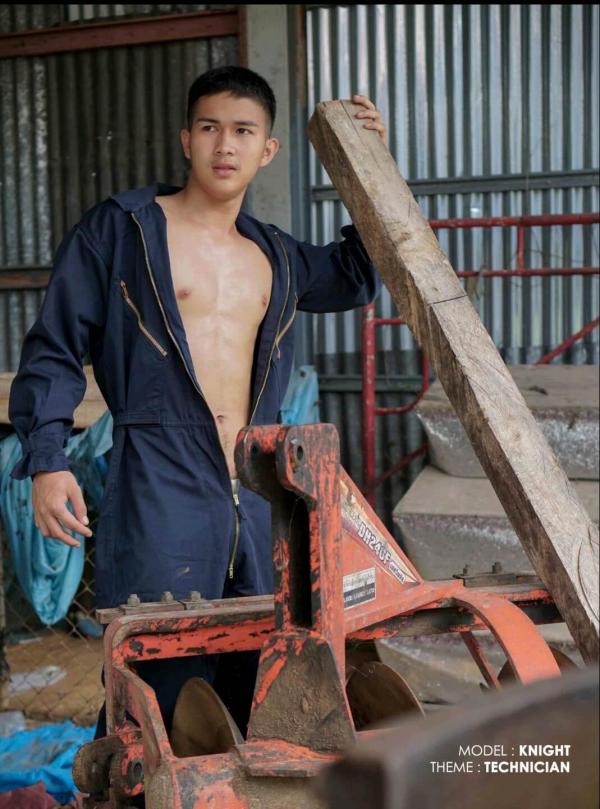 Alexis-07--Knight-Tecnician-Secrets