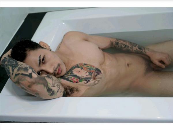 Alexis-09--Knot-Exclusive