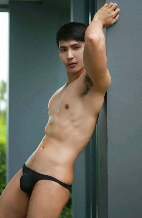 Allure-magazine-01---TAE-chira