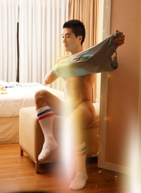 Arouse-Vol.01--Santa-Gift