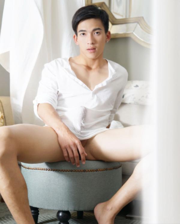 Arouse-Vol.02-In-The-Day