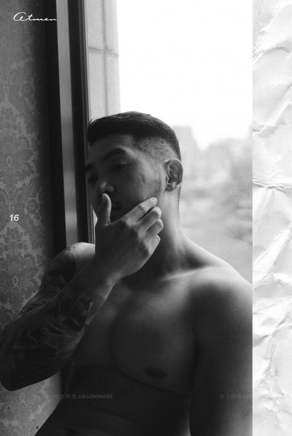 At-Men-No.04-–-Liang