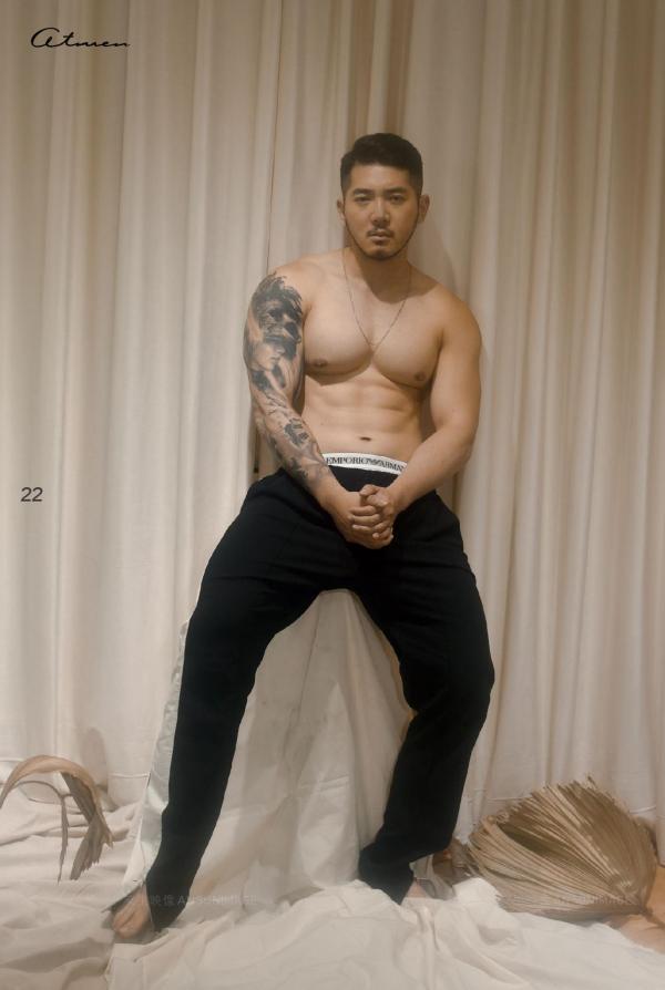 At-Men-No.04-–-Liang