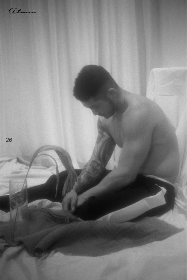 At-Men-No.04-–-Liang