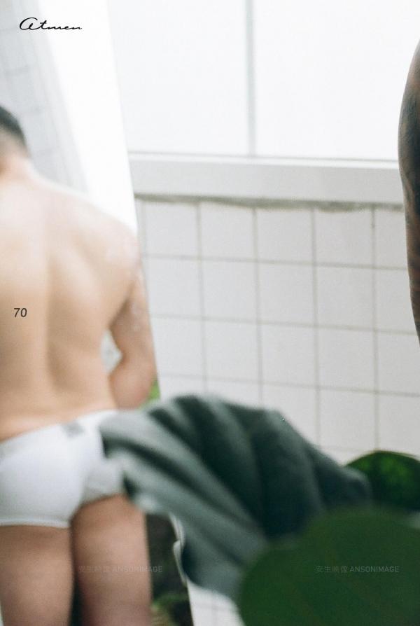 At-Men-No.04-–-Liang