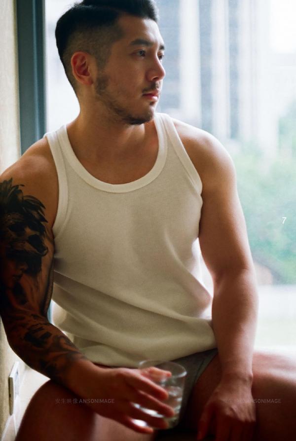 At-Men-No.04-–-Liang