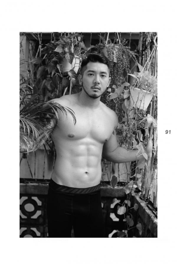 At-Men-No.04-–-Liang
