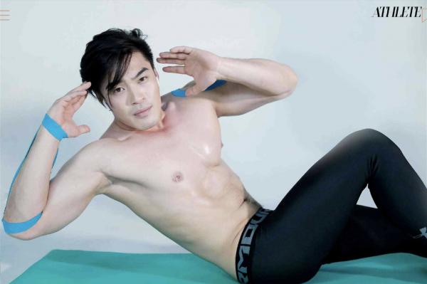 Athlete-Bkk-Vol.01-–-Krit-Takoyakrit-EbookVideo