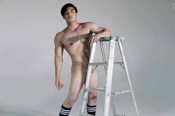 Athlete-Bkk-Vol.01-–-Krit-Takoyakrit-EbookVideo