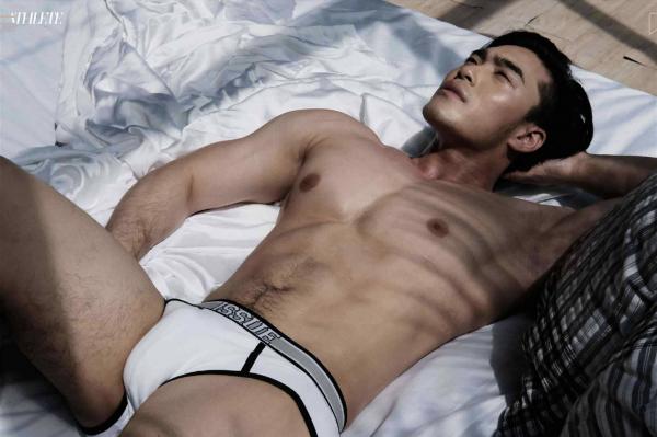 Athlete-Bkk-Vol.01-–-Krit-Takoyakrit-EbookVideo