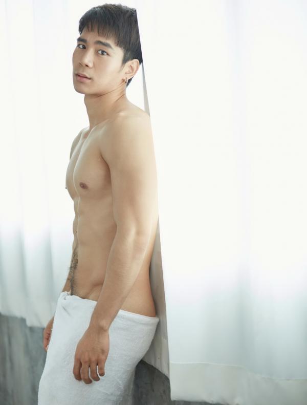 Aurora-10--Earl-Nontapak