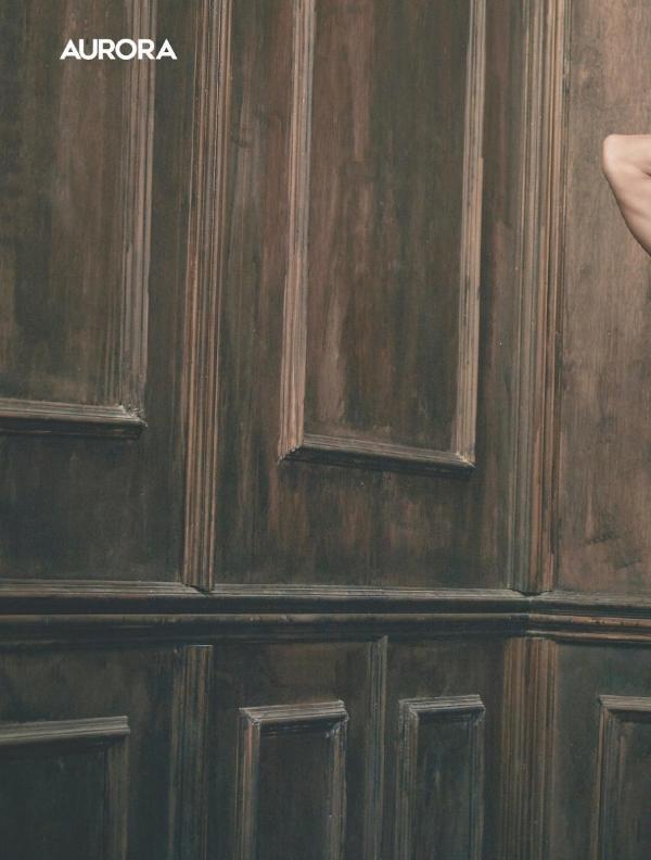 Aurora-Extra--Ji-Hye-Choi