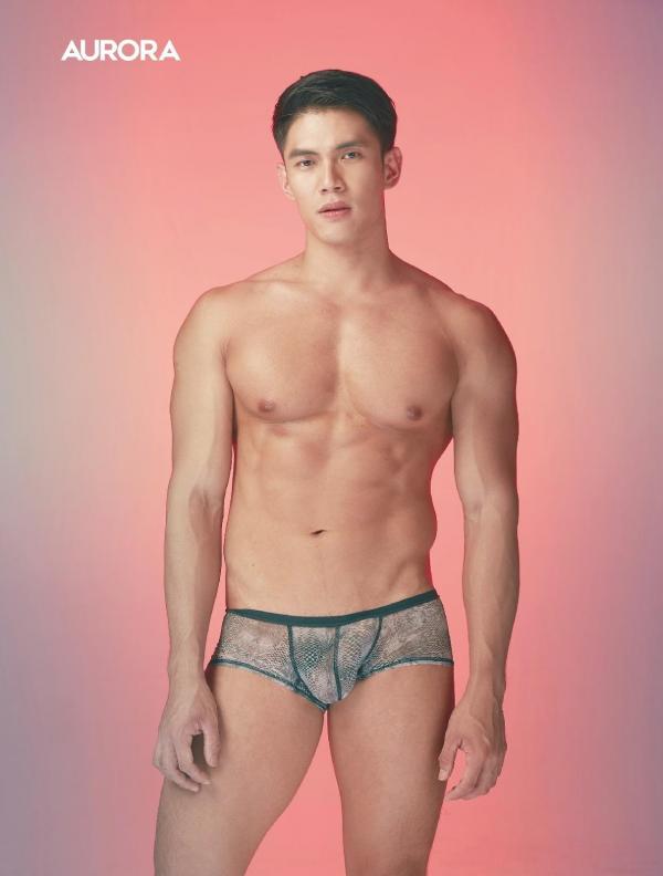 Aurora-Extra--Ji-Hye-Choi