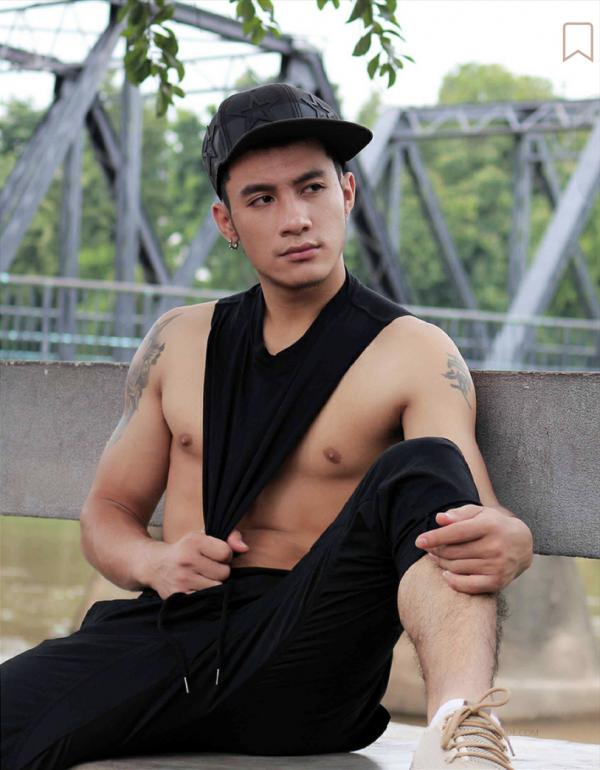 BOYZ-01--Theerat-Oua--EbookVideo-