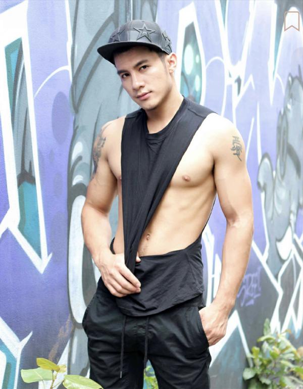 BOYZ-01--Theerat-Oua--EbookVideo-