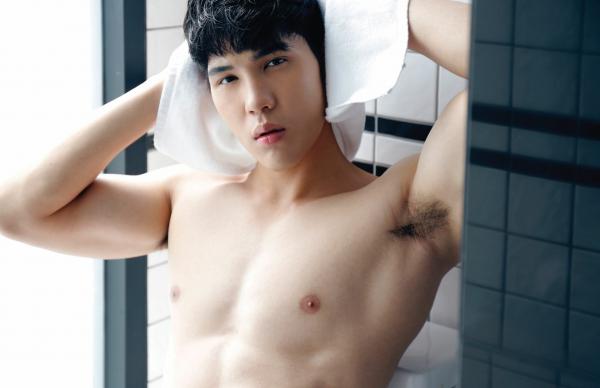 Back-03--Boss-24-Hours-125-Pics--BtS