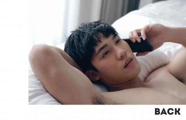 Back-03--Boss-24-Hours-125-Pics--BtS