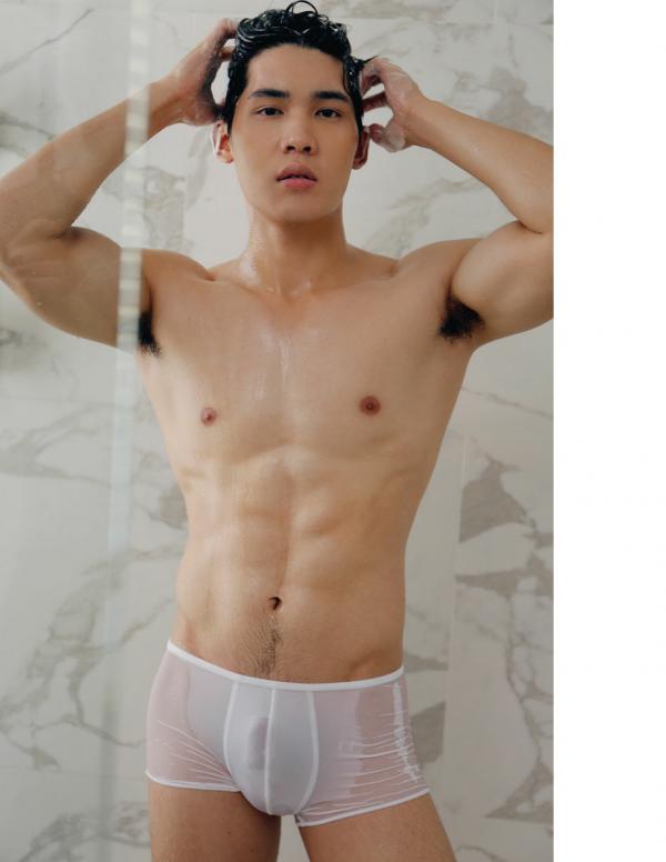 Back-03--Boss-24-Hours-125-Pics--BtS