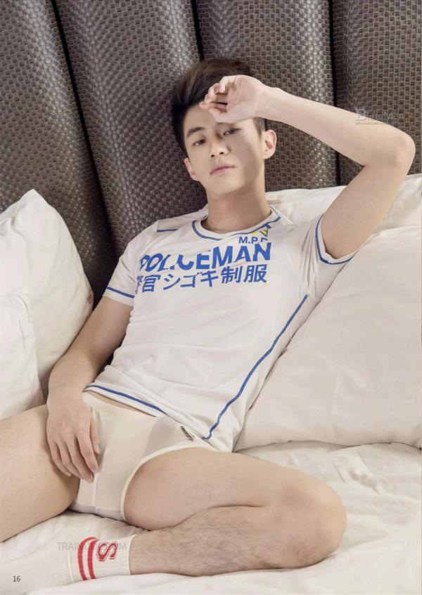 Blue-Men-No.173-EbookVideo