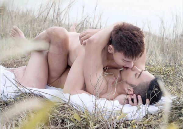 Blue-Men-No.202-EbookVideo