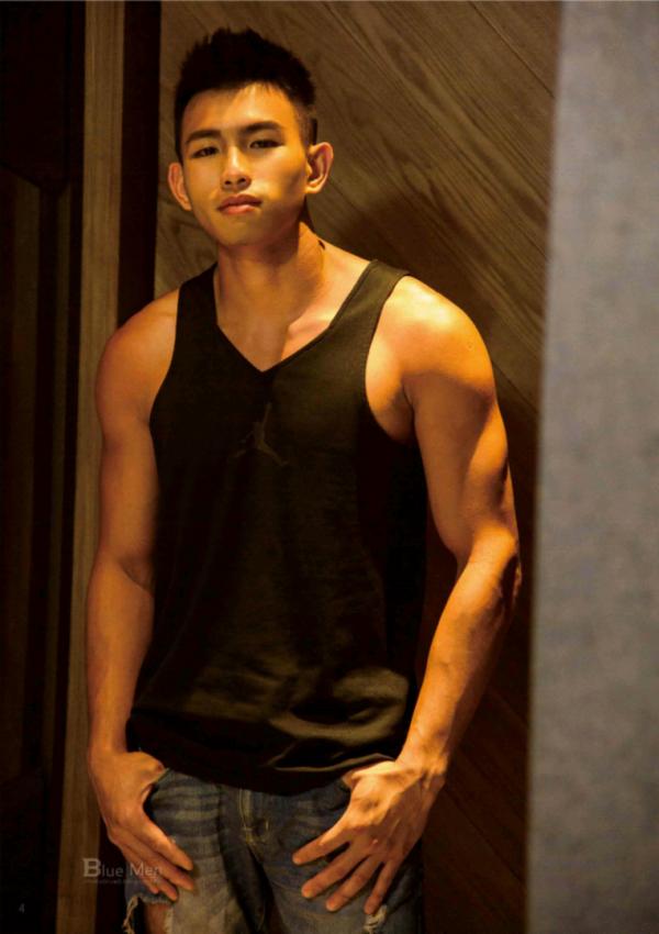 Blue-Men-No.204-–-Ben-EbookVideo